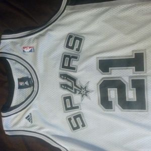 Spurs jersey